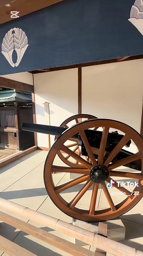 #佐賀観光#パワースポット#神社 #CapCut #佐嘉神社は、幕末の佐賀藩主10代鍋島直正公と11代直大公を御祭神とする神社です。 昭和8年の御創建から今年で90年の節目を迎え、10月12日には御鎮座90年式年祭が執り行われます。