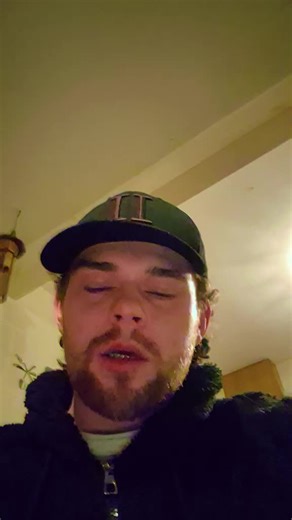 Chris keogh (@christhequeen)’s videos with original sound - SIRMRGREENSCREEN