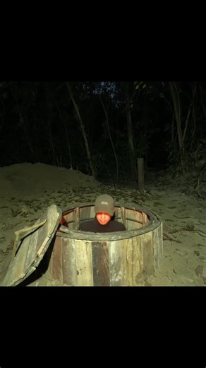 Building a Hidden Dugout Shelter for Winter Survival