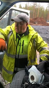 Ei oo siunausta sunnuntaina, koitetaan silti painaa menemään 😂💪 | Erikoisäijät