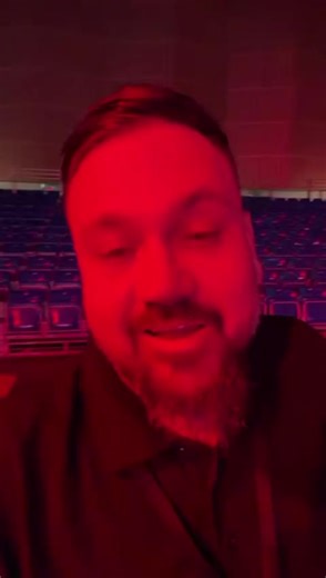 At the final day of the @Winmau world masters with @Jamie Quiz Host #darts #livedarts #dartscommunity