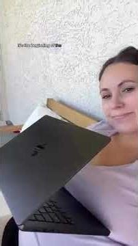 Bookkeeping may not be flashy but it’s helped me live the life I want with my family!👇🏼 ✨ but