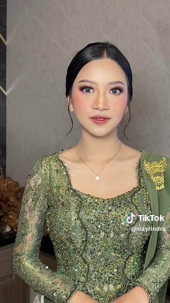 Graduation make up🥰✨ #graduation #graduationmakeup #makeupwisuda #wisudajogja #wisudaugm #wisudaupn #wisudauii #mua #makeupjogja