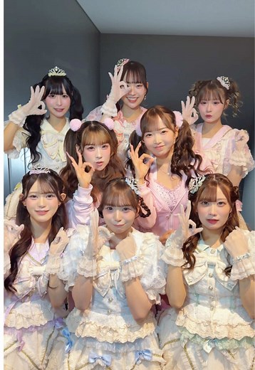 一生友子さんと一緒に🎀ありがとうございました⏦ﾟ♡ #PixelRibbon #ピクセルリボン #ぴくりぼ #ゆぴえな #アイドル 🎀 @一生友子 💜@真白 美央（Pixel Ribbon） 🩵@葉山 雫（Pixel Ribbon） 💚@橋本 恵菜 (Pixel Ribbon) 💛@橘 陽菜 (Pixel Ribbon) ❤️@黒崎 萌(Pixel Ribbon) 🩷@鹿野ななみ(Pixel Ribbon)