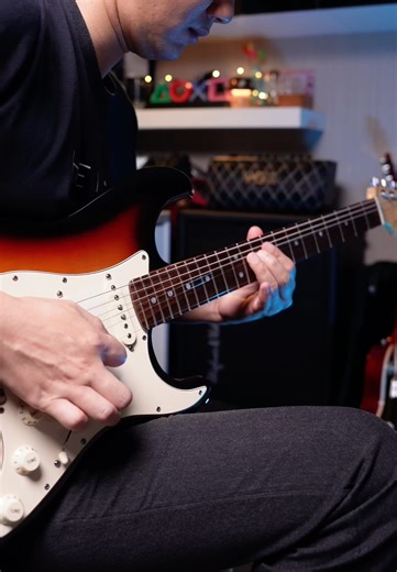 BABY COME BACK - Player (Guitar Solo)