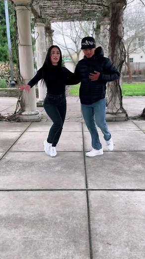 Mastering Salsa Footwork: Step-by-Step Guide