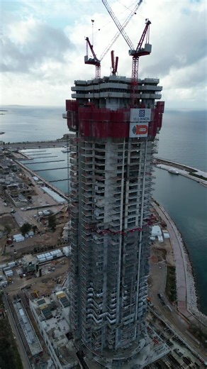 Riviera Tower - Full power!!