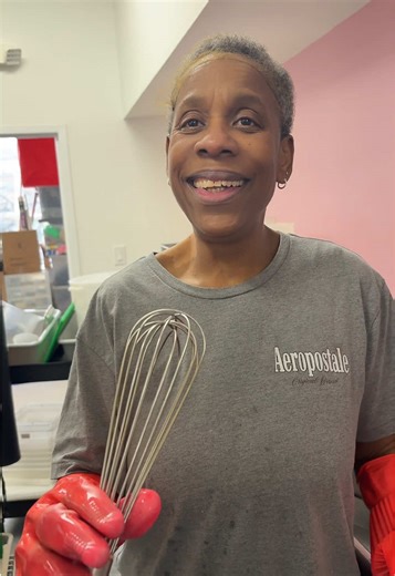 And if we didn’t say their name they STILL owe you a Crust treat for Valentine’s Day 🫶 #crustveganbakery #veganbaking #eastfallsphilly #philly #bakery