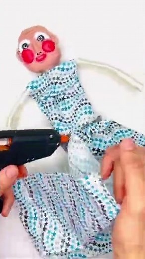 How to make a dancing pop-up cone puppet of an old woman | Easy DIY Puppet Making Tutorial #shorts