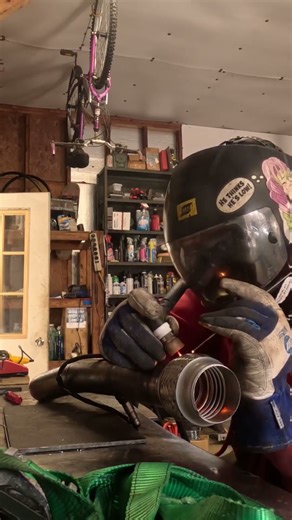 Fixing a broken turbo down pipe #welding #fabrication #tigwelding