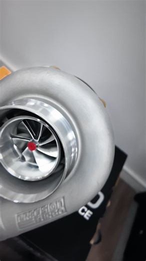 【EA888.3 Ultimate Performance Kit | 900 HP Achieved】 Want to push your EA888.3 beyond 900 HP? 🚀 This might be one of the few complete solutions on the market—helping you achieve your goal in one go, without detours! ✨ Key Features: ✅ PTE6266 Turbo ✅ 4-port cylinder head ✅ Custom manifold downpipe ✅ Full performance tuning, stable and efficient 📈 Performance: 0-400m acceleration easily hits 9.x seconds! Turn your car into a real beast instantly! 🚗 Compatible Models: VW Golf MK7 R, Audi 8V S3, 