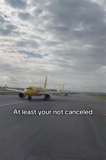 Like the bathroom line at a morgan wallen concert #fyp #airport #travel #foryourpage @Spirit Airlines @morganwallen