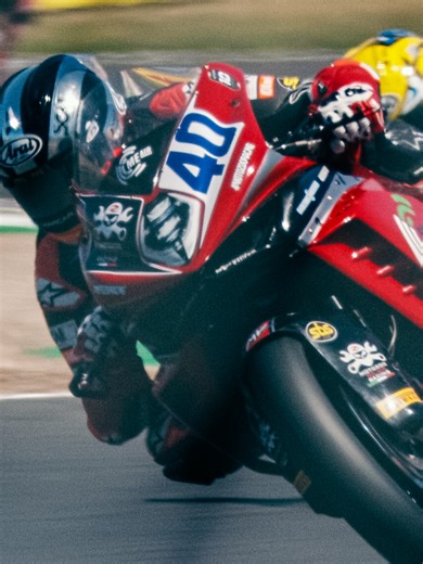 Motorcycle Racing Insights: Behind the Fence of Superbikes