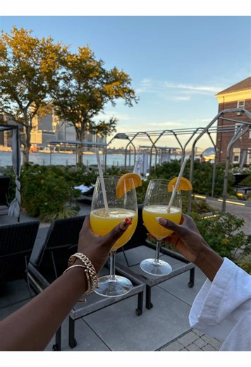 Today’s the day! My little Falling Into Focus, Q’4 strategy brunch is finally here, and I’m so excited to sit around a table with women who are building, dreaming, and preparing for their next season. I spent the morning putting together small gift bags for my girls, nothing fancy, just something thoughtful to remind them that they’re seen, supported, and surrounded by community. There’s something so special about gathering in real life, sharing strategy, swapping ideas, and checking in on each 