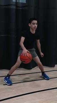 Get your ‼️HANDLE‼️right..V-DRIBBLE, DOUBLE CROSS➕TWEEN BEHIND➕MOVE YOUR FEET WITH THE DRIBBLE