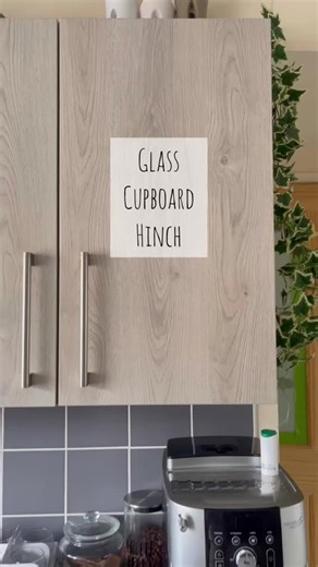 Smashing Glasses Mystery: Organize Your Glassware with Stacey Solomon's Cleaning Tips