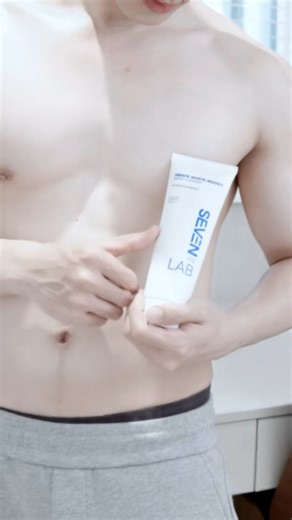 11K views · 165 reactions | Dưỡng trắng da cho nam của Sevenlab #traidep #thoitrangnamcaocap #xuhuongreels | Phạm Hưng | Facebook