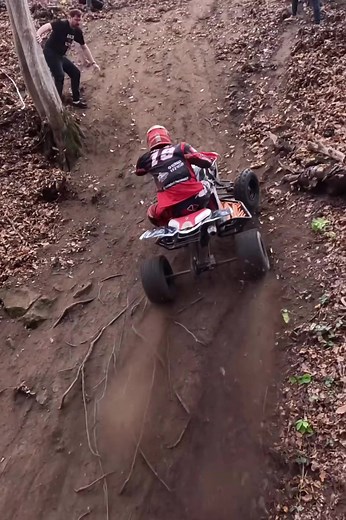 Cea mai frumoasa surpriza de la concurs 💪#quad #atv #urcari #concurs #race #romania #cluj #fy #fyp @Vladut Ganea @luciantoader843 @Adrian Borza66 @Traian