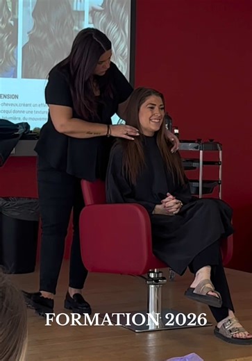 ✨ Première formation de l’année ✨ Balayage Modulight @Gouiran Beauté 📍 Gouiran Academy – Lattes 📅 Lundi 12 janvier Il reste encore quelques places. 📩 Inscriptions & infos : formation@gouiran.com 📞 04 67 92 69 49 #formationcoiffure #montpellier #lattes #coiffeuse #coiffeur