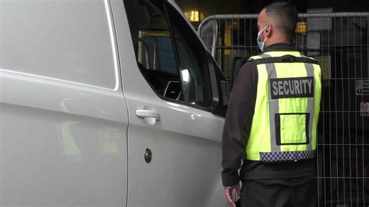 Heightened security at Britannia International Hotel in Canary Wharf ahead of migrant arrivals