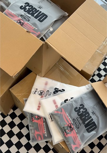 33BLVD នៅលើ TikTok