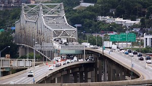 2 lanes of Brent Spence Bridge closed Saturday