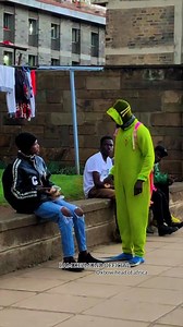 ENJOYING COOKIES.😂😂😂😂subcribe to my youtube channel https://youtube.com/@l_AM_DEZMOND_OFFICIAL?si=FS0jfYVjZmQnUYnD | I AM Dezmond