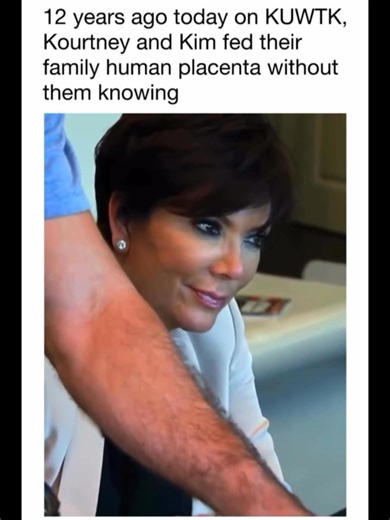 When Kourtney And Kim Kardashian Fed There Family A Plate Of Placenta