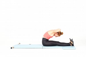 Neck Pull on the Mat | Online Pilates Classes