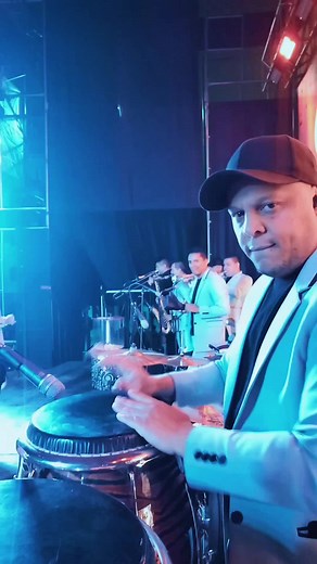 Solo de conga en #calipachanguero #gruponiche #salsa #palbailador #conga #percusion #vilera #solodecongas #vileralvideo #pasion #colombia🇨🇴 #venezuela #peru