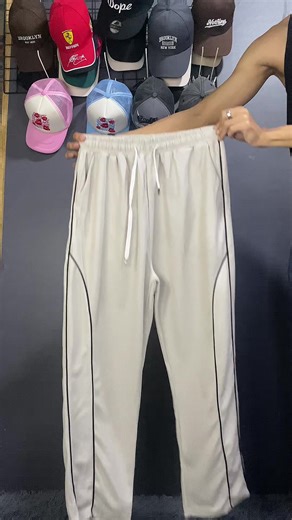 Stylish Pants Recommendations for Women and Men