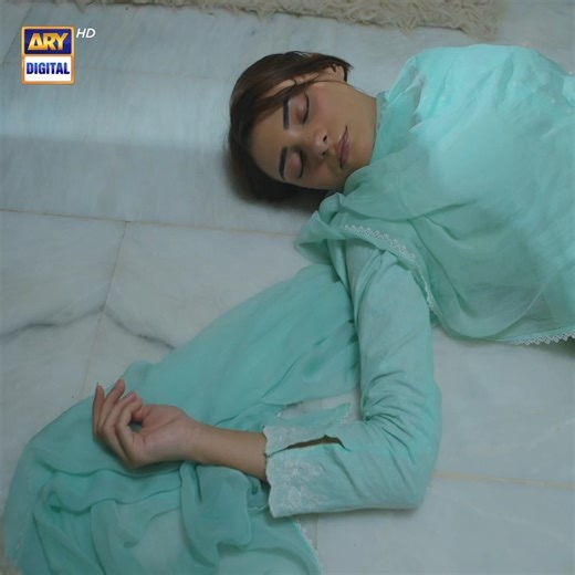 Mein yahan se jana chahta hun! #Sazawar airs every day at 7:00 PM. Download ARY Zap now to watch the latest episode⚡ #Sazawar #KhaqanShahnawaz #AlishbaKhan #MahamNaqvi #BismaBabar #FazilaQazi #KhaledAnam #SaleemSheikh #AmnaAslam #SaimaQureshi #AsimMehmood #FarhaNadir #RabiaNoreen #ARYDigital #ARYDrama #ARYZap | ARY Digital