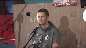 Tom Brady se conmovió ante pregunta de un niño de 7 años #LloreConmigoPapi | TD Más