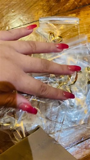 13K views · 54 reactions | Fall in love with the elegance of our EF Open Heart Pendant  Symbol of love, confidence, and timeless beauty — perfect for every Ka Aura! ✨  Price: ₱11,999 only! Legit gold, sealed, and ready to shine with you.  Own your sparkle today — kasi deserve mo ‘yan, Ka Aura!  #TeamKaAura #CJMCJewellery #GoldJewelryPH #OpenHeartPendant #AuraGoals #GoldInvestment #SparkleWithCJMC #ElegantAndTimeless #ShineWithConfidence | Team Ka-Aura | Facebook