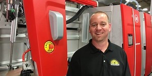 Indiana farmer milks 2,200 cows with 36 robots