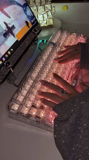 strawberryjam1986 | . .Link in bio .This keyboard can connect to any computer using a type C cable, or it can connect to any device with Bluetooth. 🩵The RGB... | Instagram