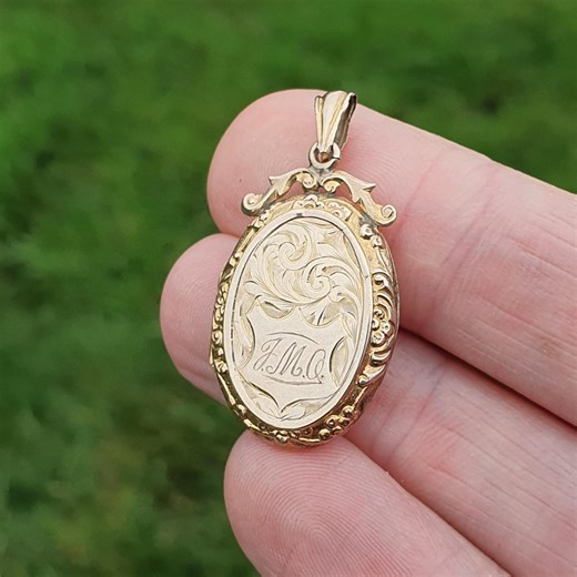 Antique 9ct Gold Heart Locket Pendant Front & Back Photo 3.3g Engraved Decoration Victorian Vintage Retro 1800s Ladies Jewelry Jewellery - Etsy