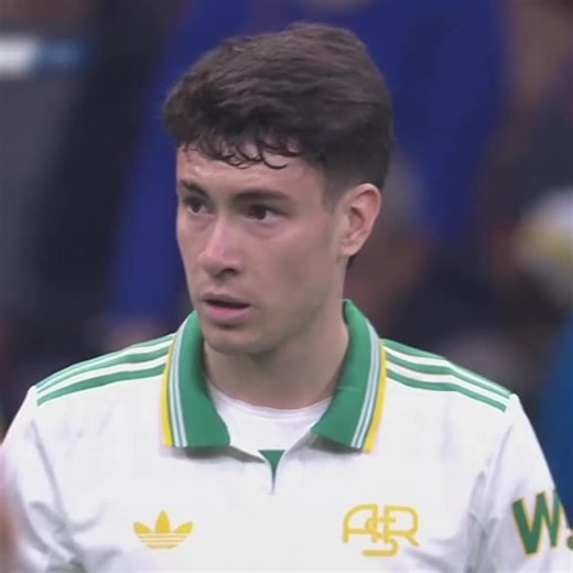 Mastering Goalkeeping: Essential Techniques for Football