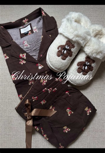 Adorable Christmas Pajamas from American Eagle