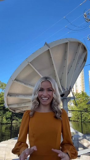 1.4K views · 505 reactions | TEAM EXTRA SLEEP or TEAM NO TIME CHANGE?! ⏰ It’s that time of the year again…time to FALL BACK! Do you like that extra hour of sleep or do you wish the time was left alone? . . . #timechange #daylightsavingtime #florida #fallback | Weather With Lauren - Meteorologist Lauren Kreidler | Facebook