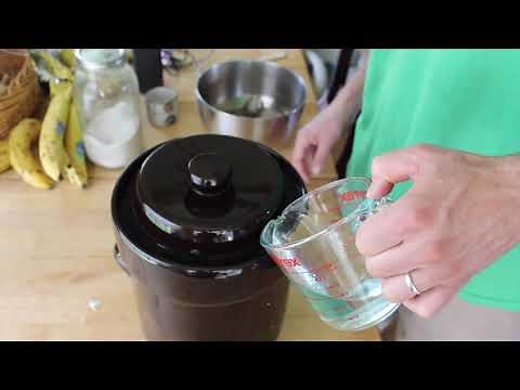 How to Make Sauerkraut in a Fermentation Crock
