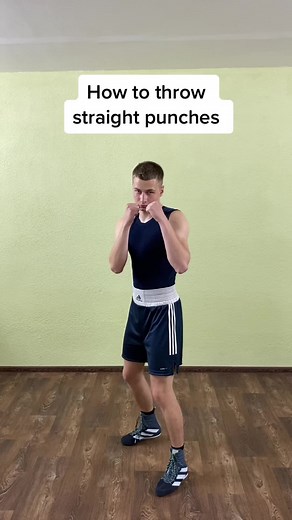 Boxing Tips: How to Throw Straight Punches Correctly