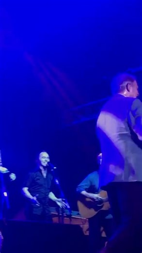 John Farnham Red Hot Summer Tour (2018 Don't You Know Its Magic. | John Farnham - One Voice Live Videos