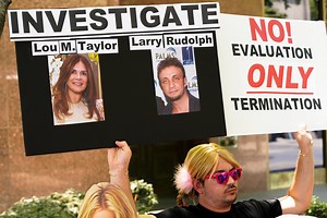 What We Learn About Louise Taylor in Netflix's 'Britney vs Spears'