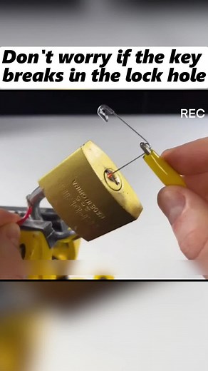 Fixing a Broken Key in a Lock: Easy DIY Solutions
