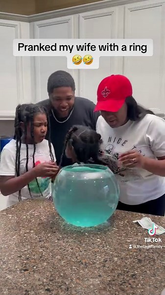 Dad Pranks Mom—The Ultimate Funny Moment