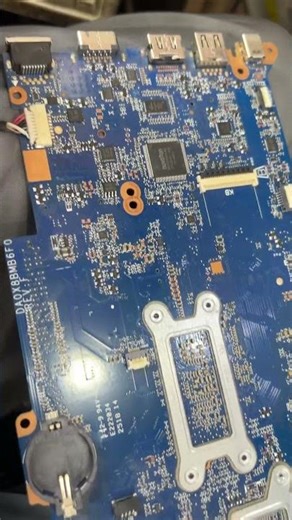 Reprograming mother board #laptoprepair #virelyoutubeshort