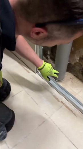 Cutting PVC without having the space