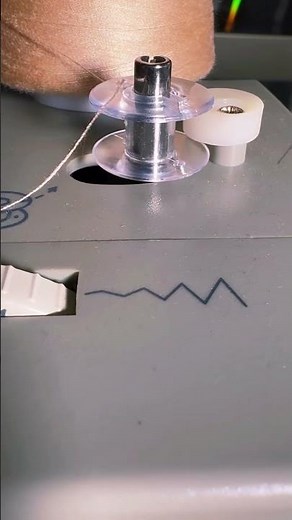 TUTORIAL| HOW TO PROPERLY THREAD YOUR BOBBIN| Step-By-Step #threadingactivity #wigs #wigtips