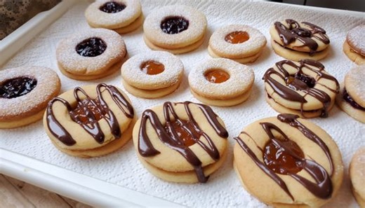 Najlepšie linecké koláčiky: Sú úžasne krehké a mäkučké! VIDEORECEPT